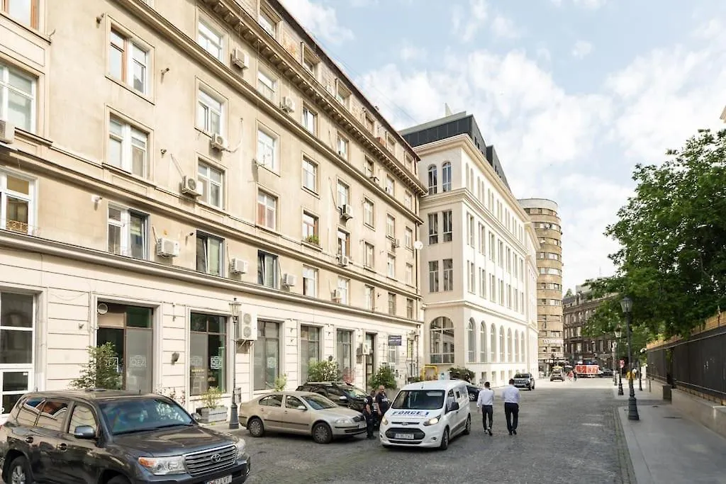 Stylish 2Br Vilacrosse Passage - Netflix 부쿠레슈티